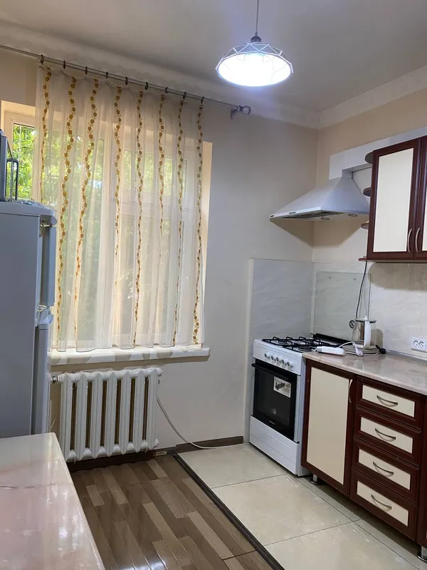 Сдается в аренду квартира 3/4/4 (ЦУМ, ул. Чимуентская) 8