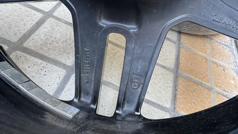 диска балон R18 amg оригинал 2 диска балон R18 amg оригинал 2