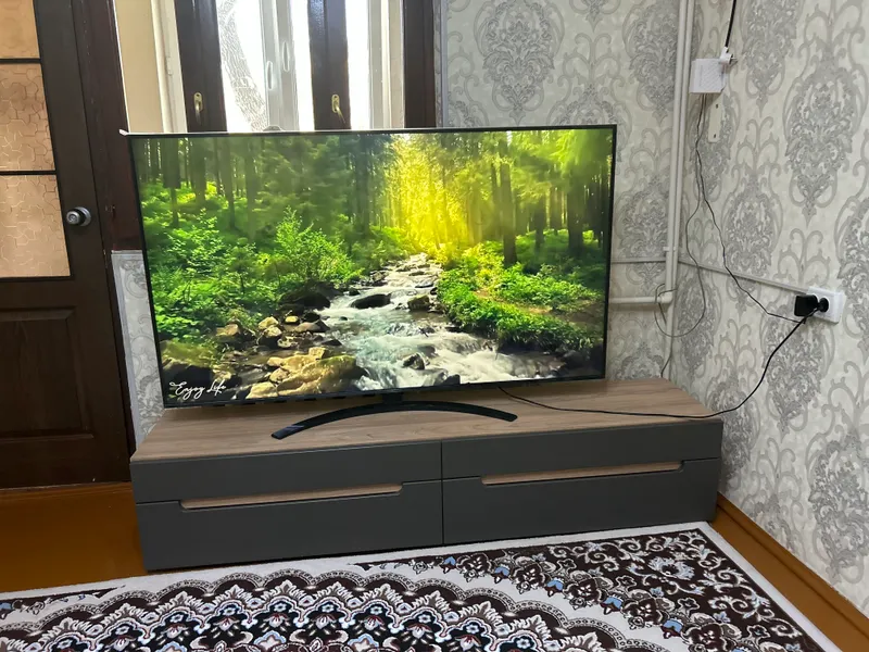 Televizor sotiladi Samsung 65 3 Televizor sotiladi Samsung 65 3
