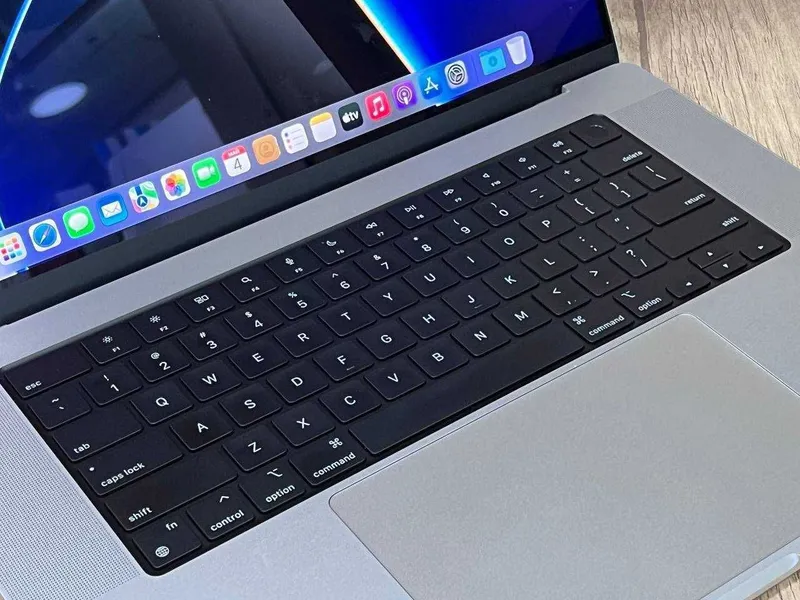 как новый MacBook Pro 16 M2Pro / 32Gb / 512Gb Silver 5 как новый MacBook Pro 16 M2Pro / 32Gb / 512Gb Silver 5