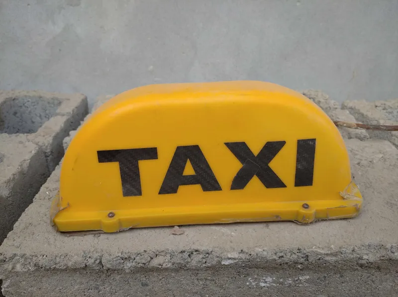 Таксистларга табло магнитли