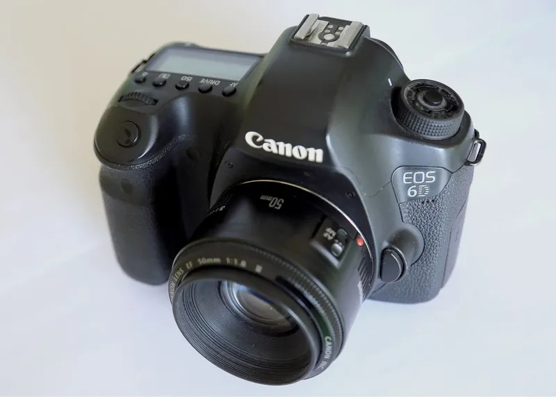Canon 6d kamera srochniy sotiladi — фото 1