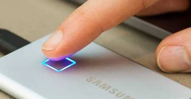 Samsung T7 Touch 2TB tashqi SSD disk 6 Samsung T7 Touch 2TB tashqi SSD disk 6