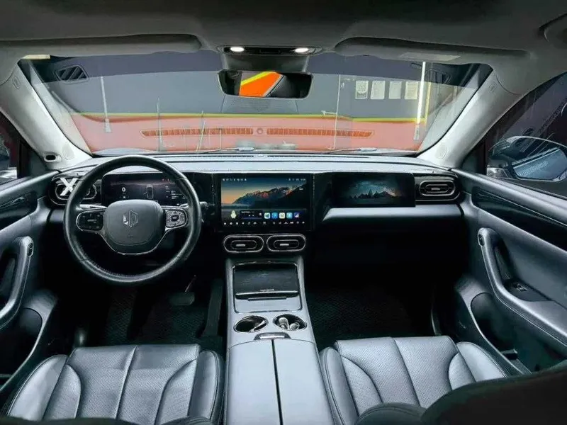 Продается Leapmotor C11 EV Performance 4WD — фото 3