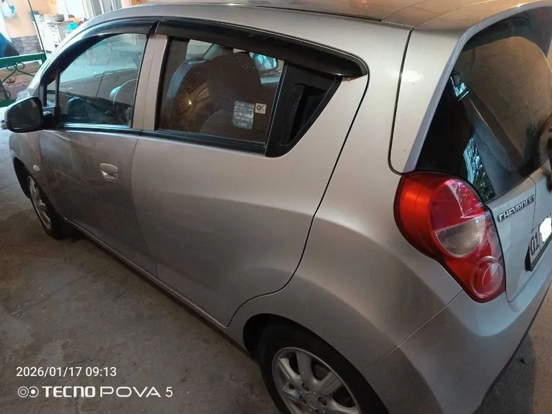 Продаётся свой автомобиль Chevrolet Spark M300 4