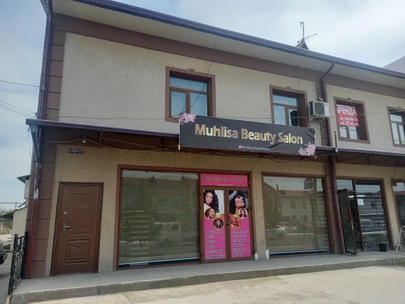 Uy sotiladi zangota tumanida 3.5 sotikli 2 qvatli