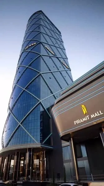 Piramit Tower Mall 1-етаждан 55м2 Арендага берилади жой зур уртада жой 2