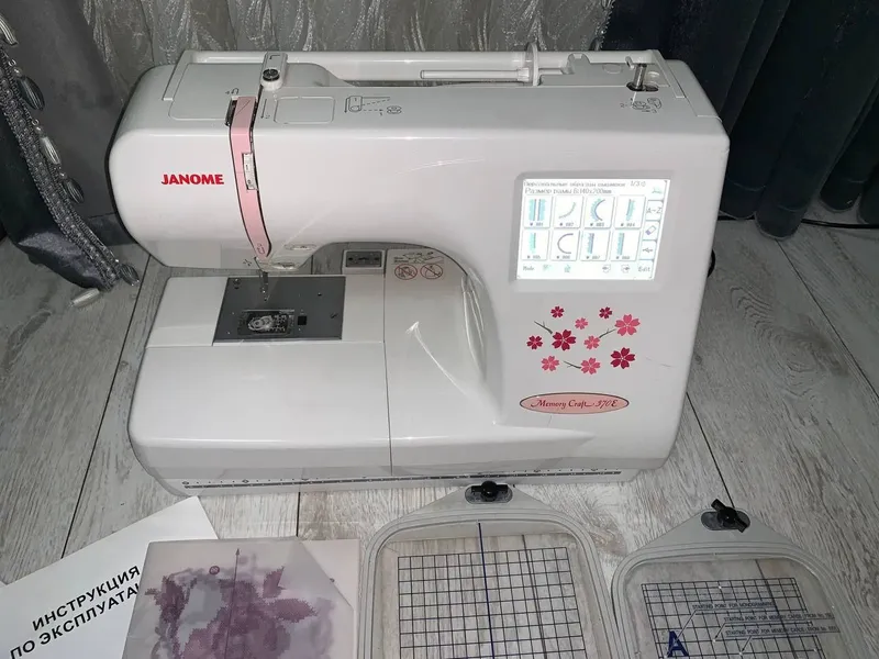 Janome Memory Craft 370 kashta tikuv mashinkasi sotiladi 3 Janome Memory Craft 370 kashta tikuv mashinkasi sotiladi 3