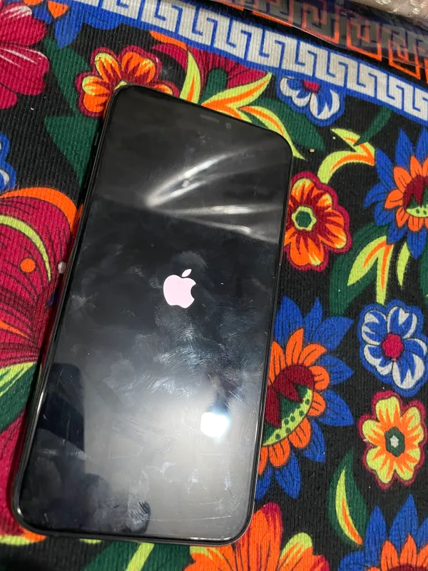 Iphone 11 pro suv tekin