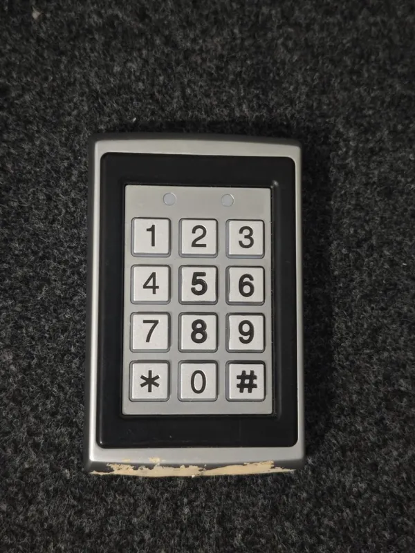Kodli eshik klaviaturasi (Access Control Keypad) 1 Kodli eshik klaviaturasi (Access Control Keypad) 1