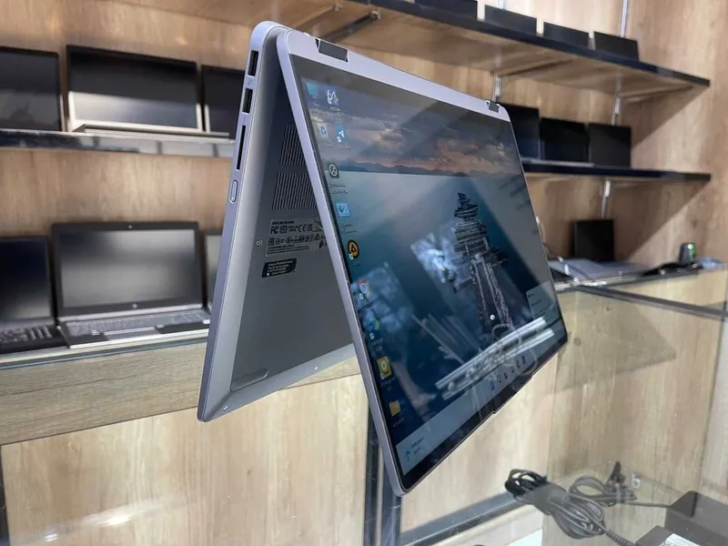 Lenovo IdeaPad Flex 5 16RU8 Core i7-1355U, 16 GB tezkor xotira, 512 GB SSD 2 Lenovo IdeaPad Flex 5 16RU8 Core i7-1355U, 16 GB tezkor xotira, 512 GB SSD 2