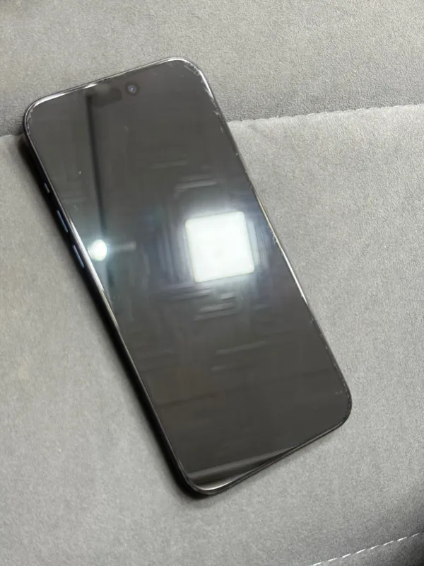 Продаю личный телефон - IPHONE 15 Pro MAX