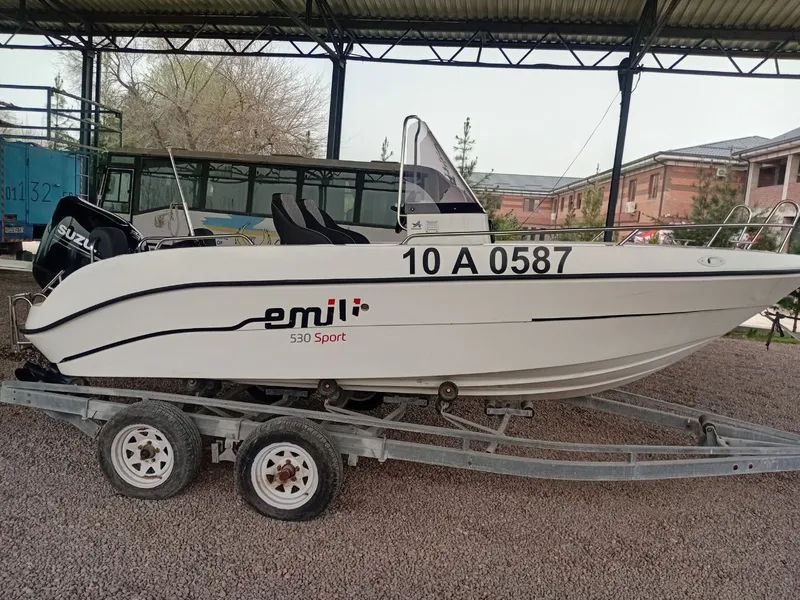 Продается новый катер Emile 570 спорт с новым дви. сузуки 140-4такт — фото 4