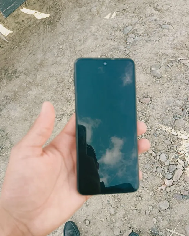 REDMI NOTE 11 в хорошем состоянии 2 REDMI NOTE 11 в хорошем состоянии 2