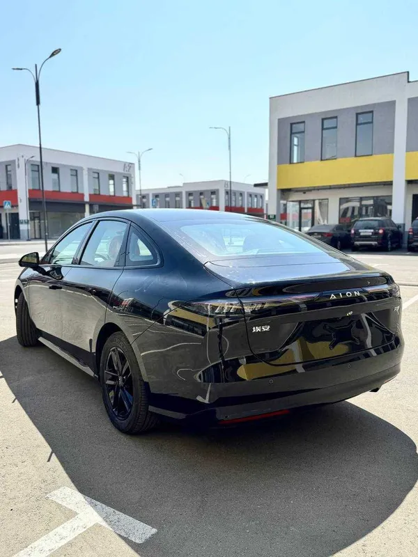 Gac Aion Hyper GT: наличный расчёт и честная рассрочка 2 Gac Aion Hyper GT: наличный расчёт и честная рассрочка 2