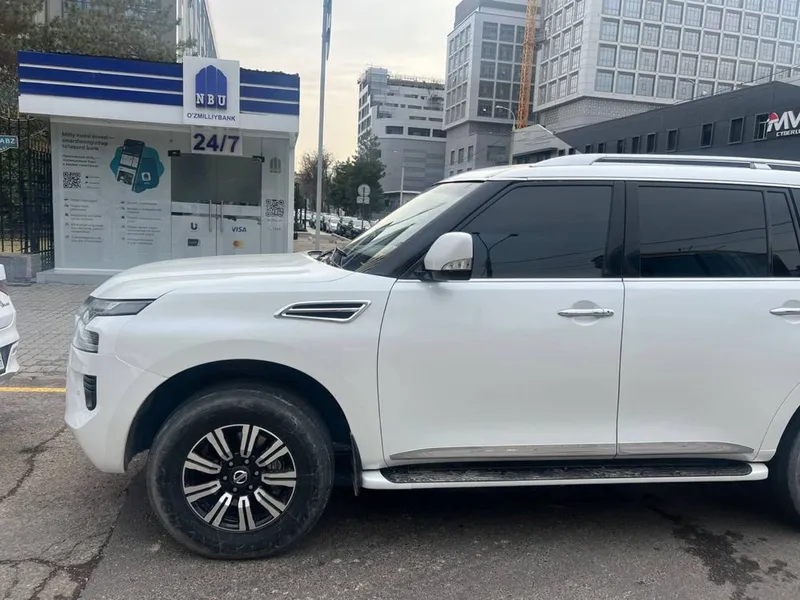Nissan Patrol 2020 titanium — фото 1