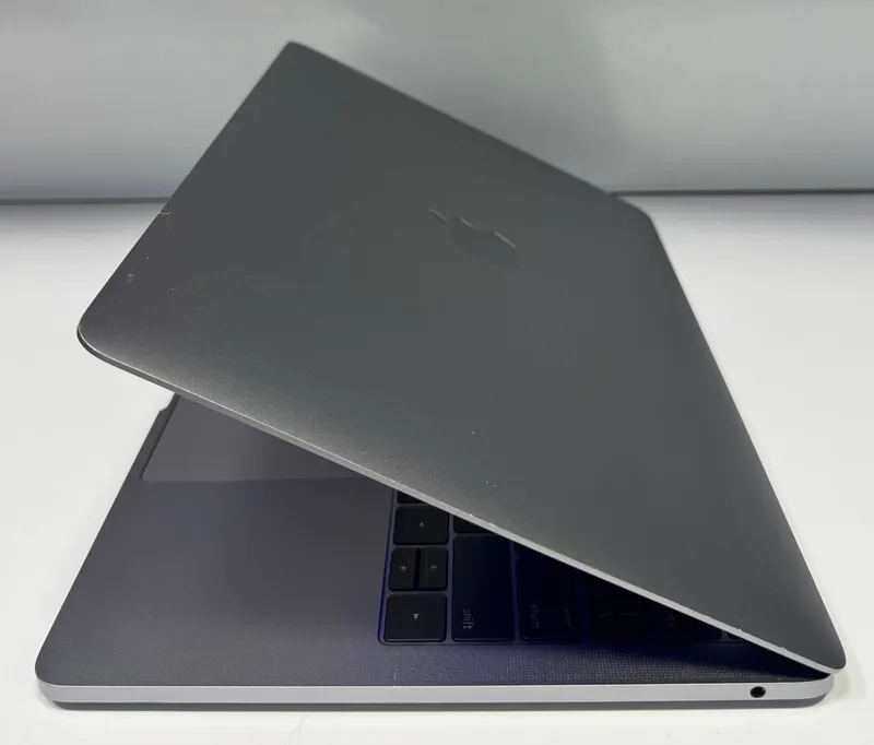 MacBook Pro 4