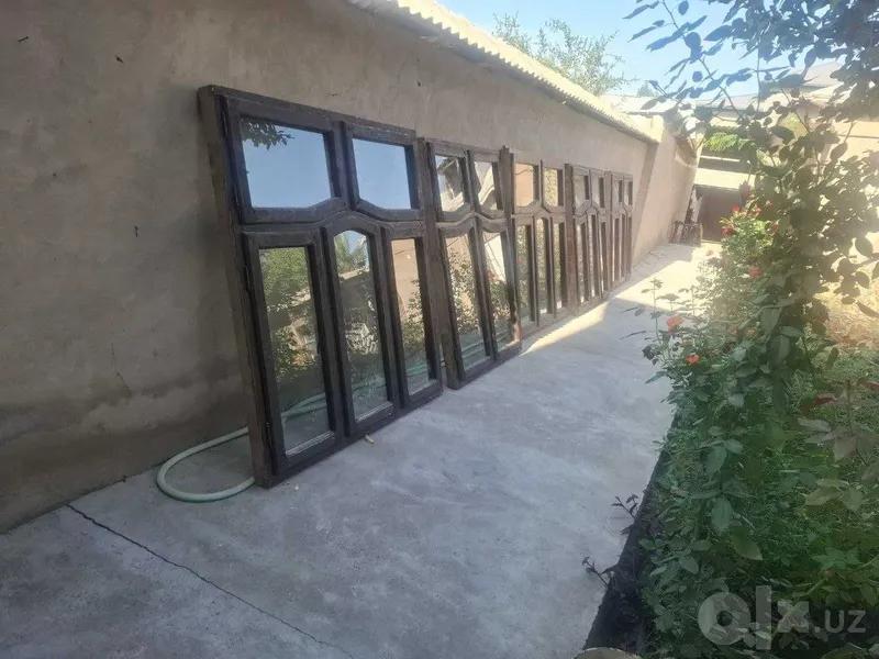 Yaxshi holatdagi taxta romlar sotiladi — 5 dona 1 Yaxshi holatdagi taxta romlar sotiladi — 5 dona 1