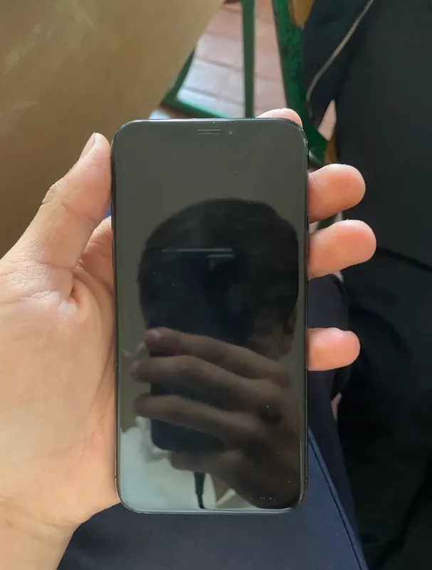 iPhone X 3