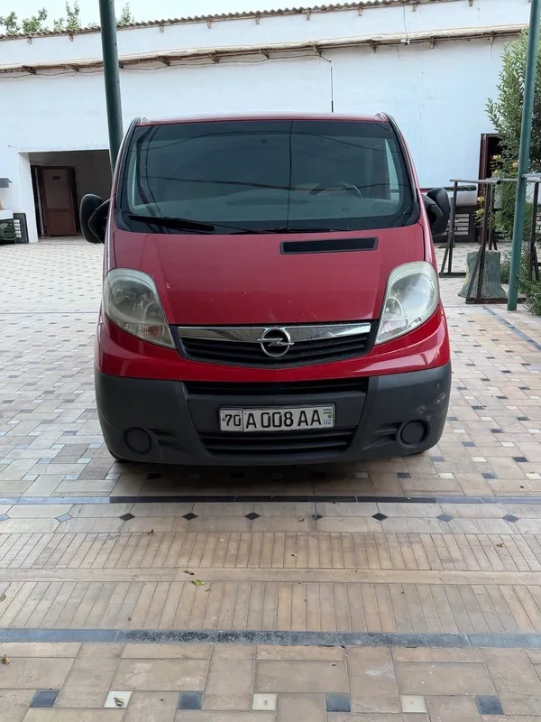 Продаётся Opel Vivaro в идеальном состоянии 3