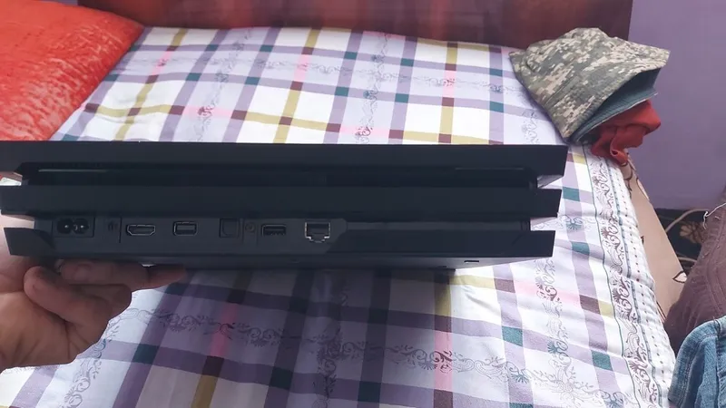 Playstation 4pro 1tb 2 Playstation 4pro 1tb 2