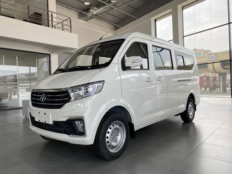 CHANGAN KYC минивэн