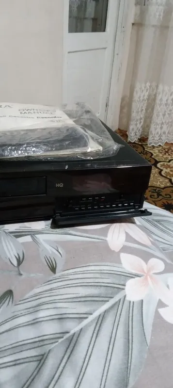 Продаётся видео магнитофон 2