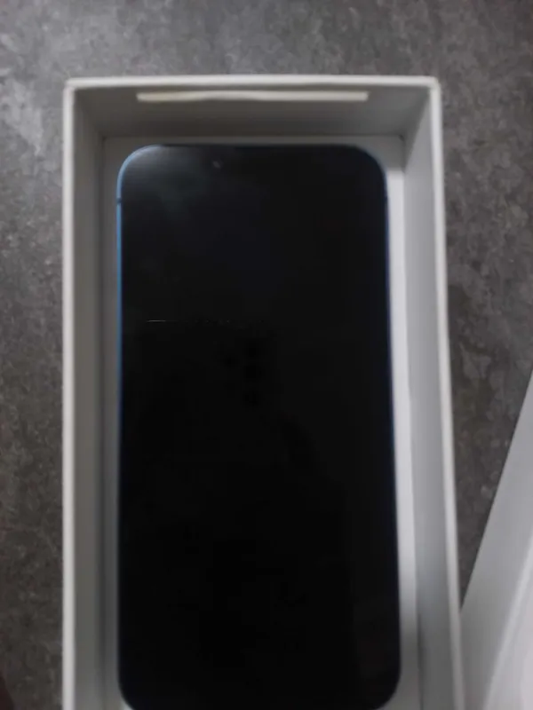 Apple iphone 13 синий 3 Apple iphone 13 синий 3