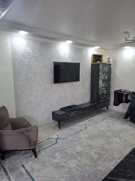 2-комнатная квартира, 80 м², 5/9 этаж (вторичка) 5