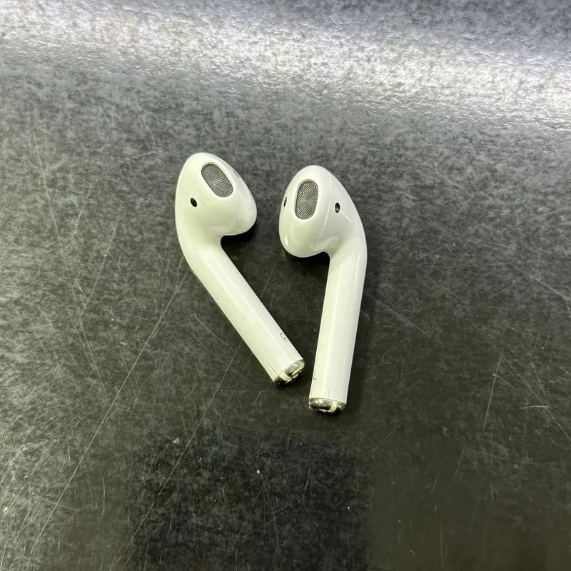 Airpods 2.2 original — фото 4 Airpods 2.2 original — фото 4