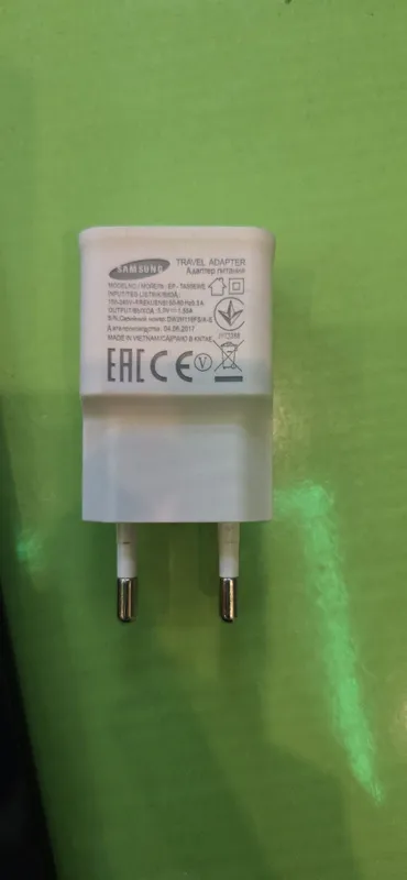 Samsung galaxy tab e hamma joyi ideal kup ishlatil.agan — фото 1
