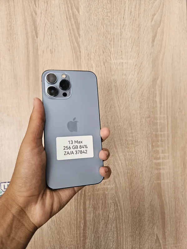 IPhone 13 Pro Max 2