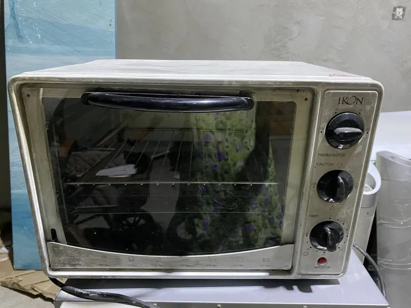 Мини духовка сотилади 1 Мини духовка сотилади 1