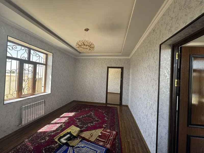 Yangi uchaska sotiladi pishkan gishdan qurilgan — фото 5