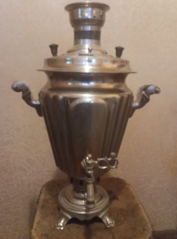 продается тульский самовар 7 л
