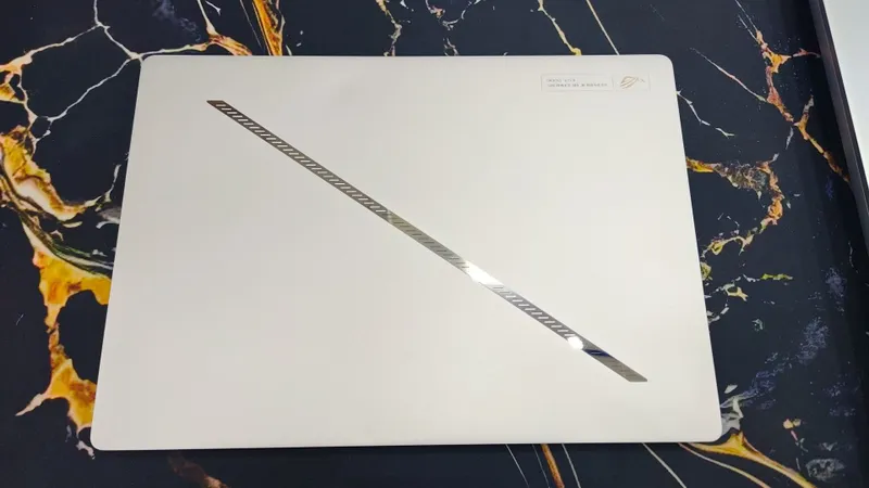 Asus Rog Zephyrus G14