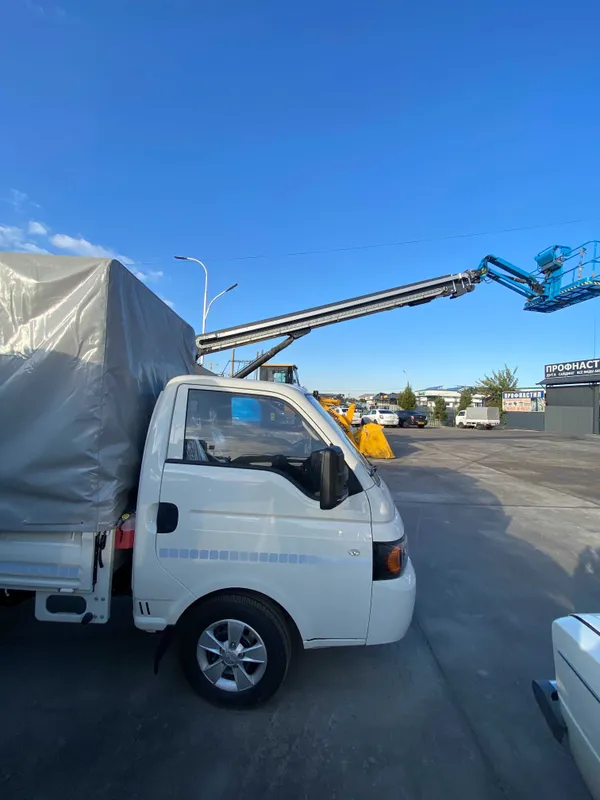 JAC X200 Tentavoy 1