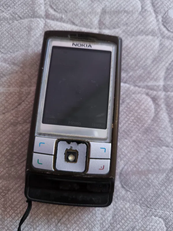 Nokia 6270 — tugmali telefon (original) 1 Nokia 6270 — tugmali telefon (original) 1