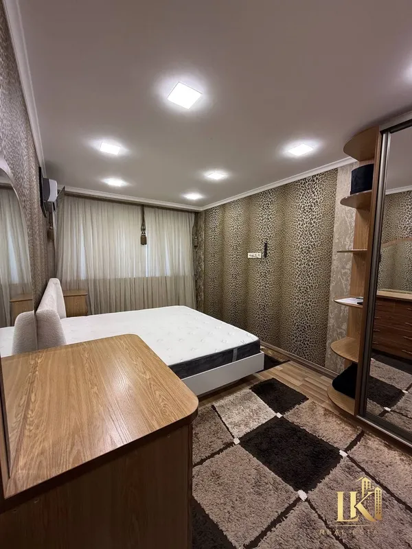 Продаётся 4-комнатная квартира 97 м², 4/9, Мирзо-Улугбекский район (ориентир: м. Хамид Алимджан) — фото 4