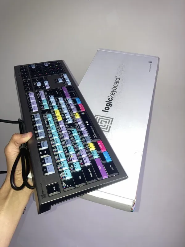 Logickeyboard ASTRA2 Backlit Keyboard for Davinci Resolve - Mac