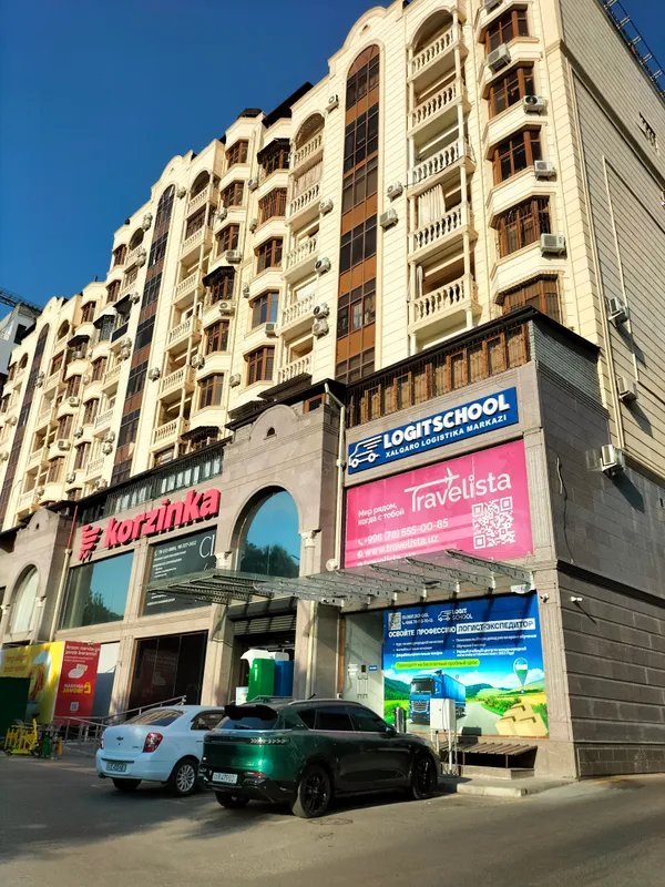 новостройка 3 ком 100 м.
