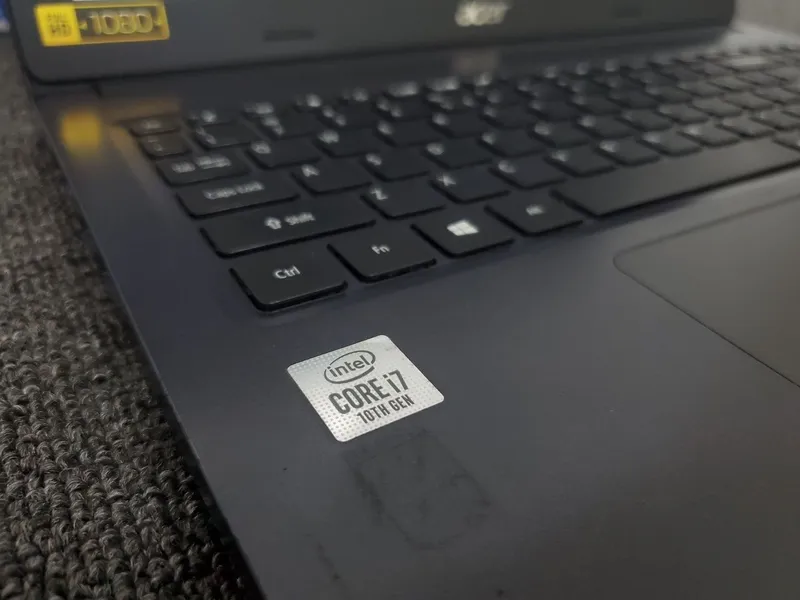 Acer Aspire 3 Laptop 4