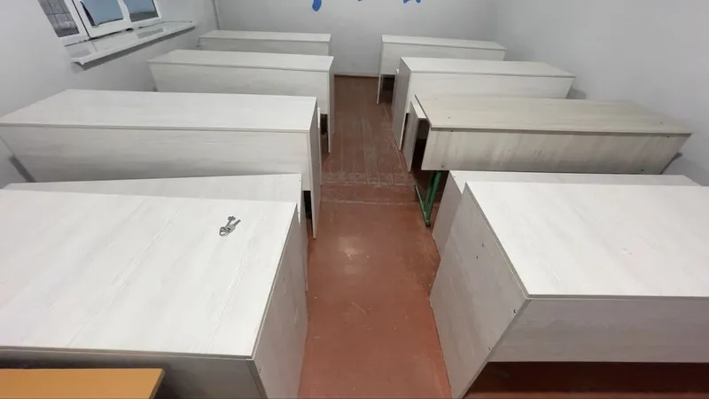 Parta stul o’quv markaz uchun 4 Parta stul o’quv markaz uchun 4