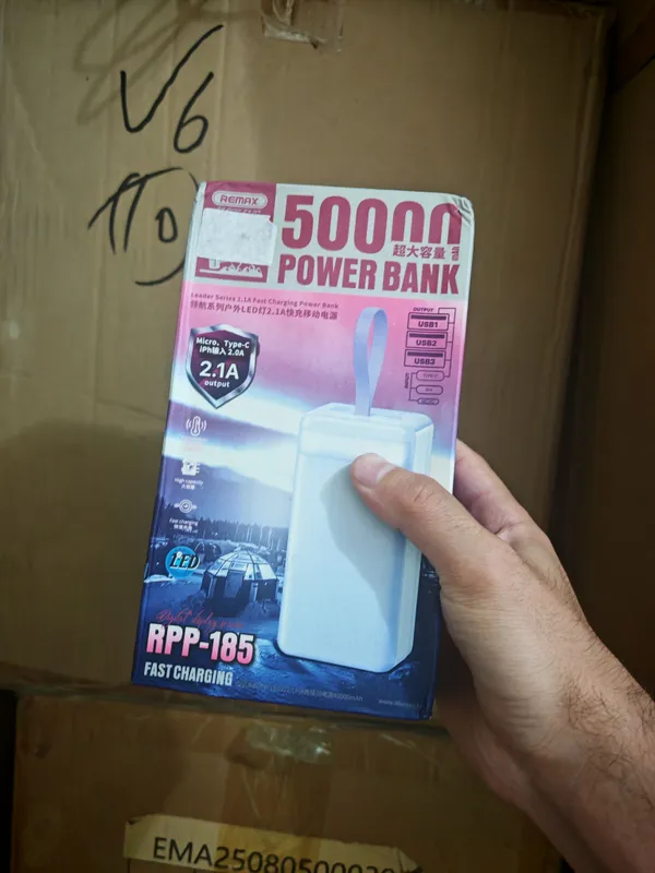 Power Bank, новый, 50 000 ампер. remax