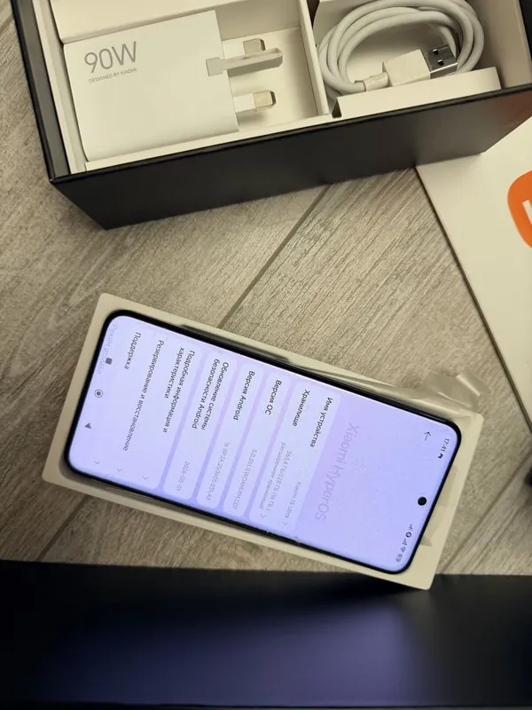 Xiaomi 15 ultra mi global 16/528гб e-sim версия full комплект имей бор 8 Xiaomi 15 ultra mi global 16/528гб e-sim версия full комплект имей бор 8