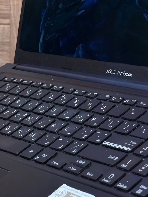 ASUS Vivobook Laptop 3