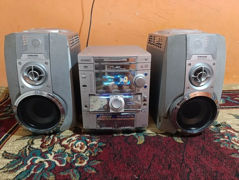 Samsung muzikalniy sentr 4600watt 1 Samsung muzikalniy sentr 4600watt 1