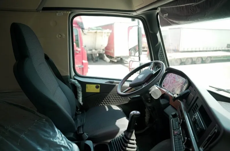 Автосамосвал Howo-T7S 8x4 - 32 т / 26 куб.м 6 Автосамосвал Howo-T7S 8x4 - 32 т / 26 куб.м 6