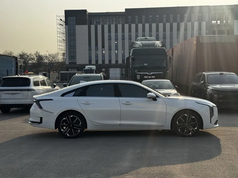 KIA K8 1.6 Hybrid 2025 New — фото 2