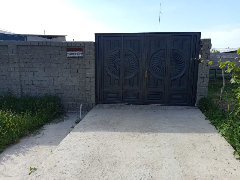 Uy sotiladi faqat naqtga — фото 1